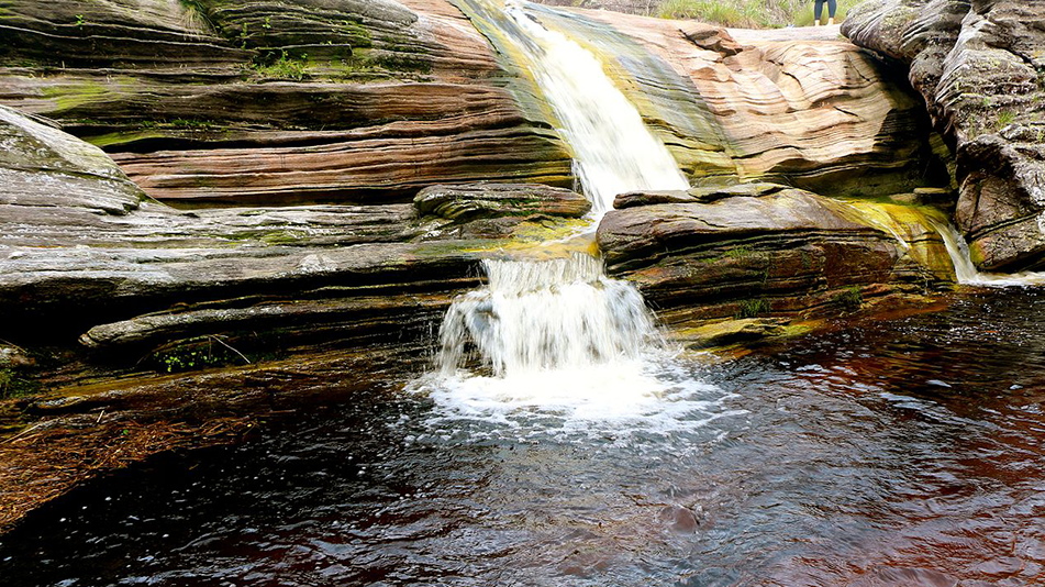 cachoeira-da-ducha ibitipoca cachoeira-da-ducha ibitipoca